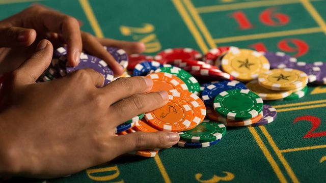 Wheelz Casino کھلاڑیوں کے لیے لائیو کیسینو سیکشن