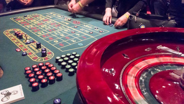 پاکستان میں Wheelz Casino کا آن لائن کیسینو سیکشن کھولیں۔
